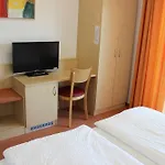 게스트하우스 Gaestehaus Zum Wolffenturm