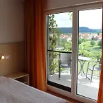 Gaestehaus Zum Wolffenturm