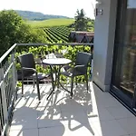 Gaestehaus Zum Wolffenturm 3*