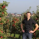 Gaestehaus Zum Wolffenturm 3*