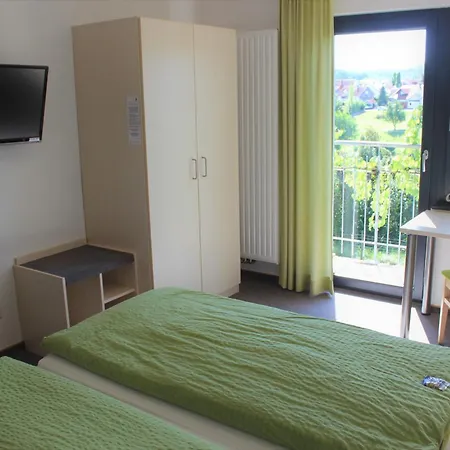 Gaestehaus Zum Wolffenturm Pensjonat