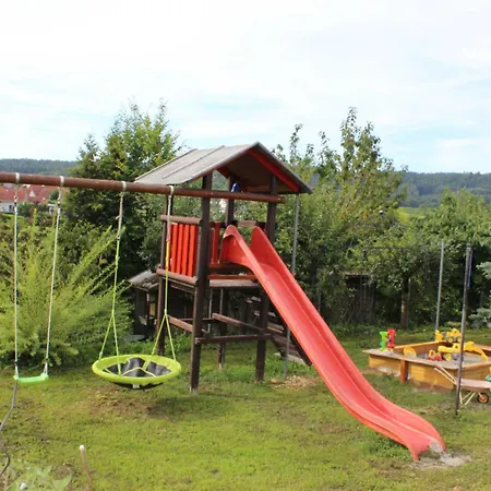 Gaestehaus Zum Wolffenturm 招待所 Lehrensteinsfeld